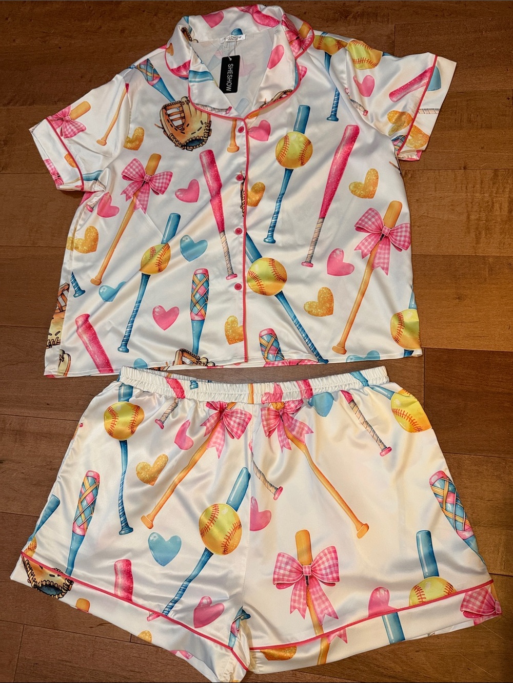 Women’s White Baseball & Heart Print Short Pajama Set with Pink Trim